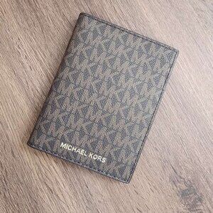 Michael Kors logo passport wallet
